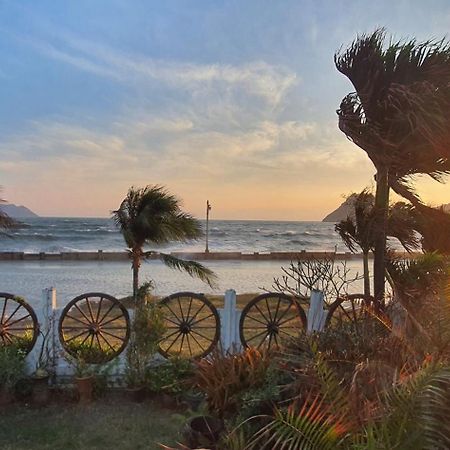 Seesea Thai Wooden House On Beachfront Prachuap Khiri Khan Dış mekan fotoğraf