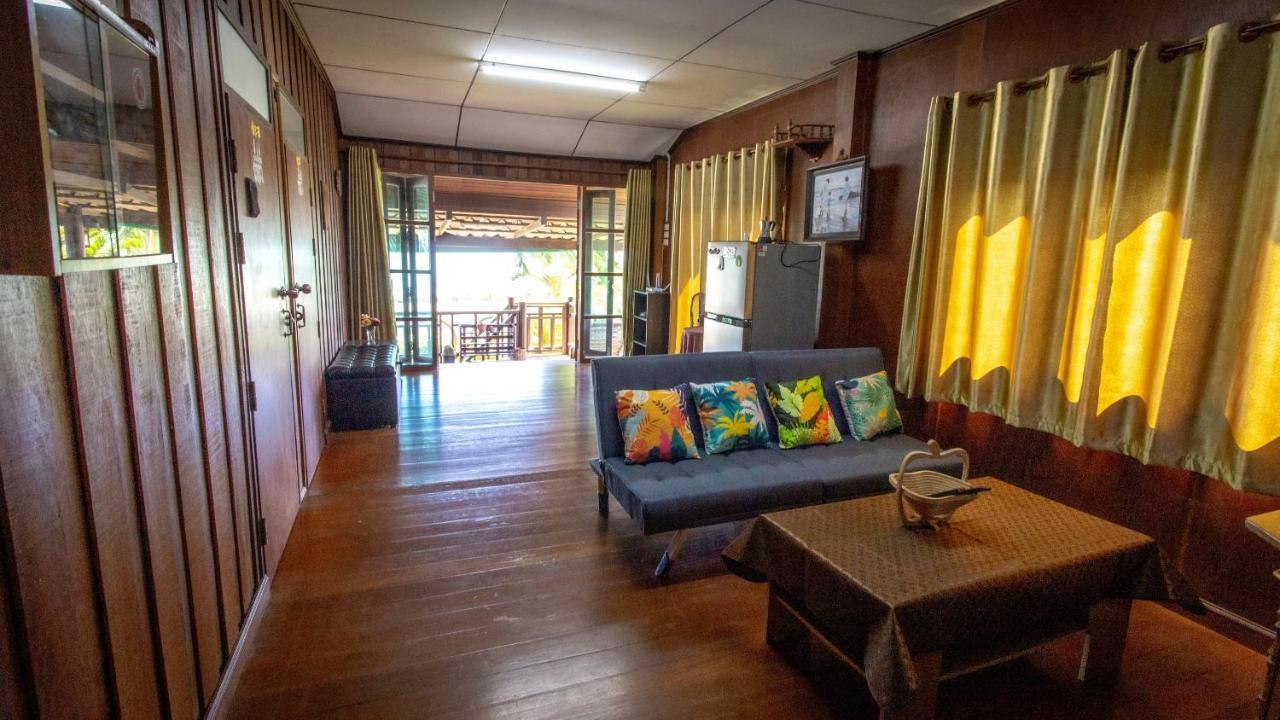 Seesea Thai Wooden House On Beachfront Prachuap Khiri Khan Dış mekan fotoğraf